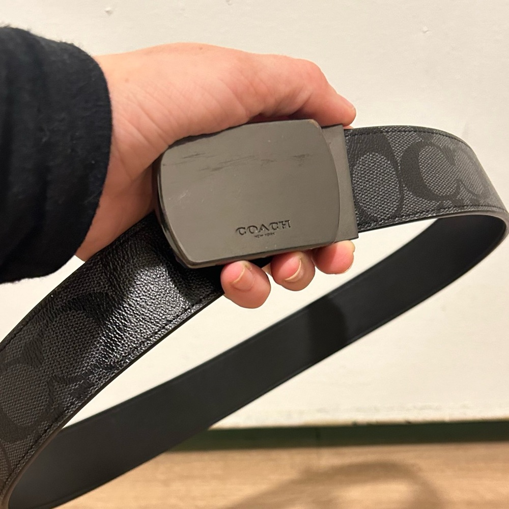 𝐄𝐔𝐂 𝐂𝐎𝐀𝐂𝐇 𝐑𝐞𝐯𝐞𝐫𝐬𝐢𝐛𝐥𝐞 𝐁𝐥𝐚𝐜𝐤 𝐋𝐞𝐚𝐭𝐡𝐞𝐫 𝐁𝐞𝐥𝐭 - Picture 4 of 16